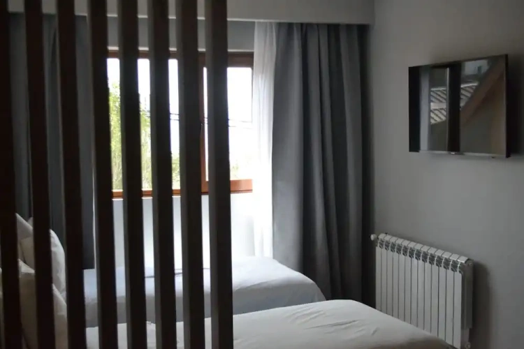 Standard Quadruple room with canal view