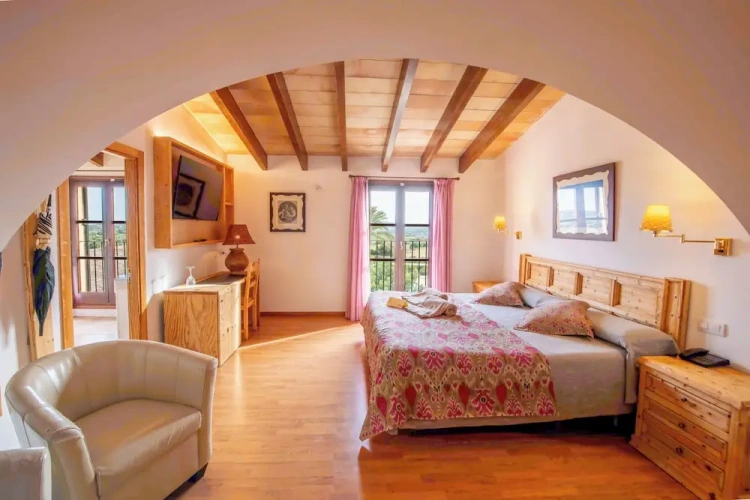 Standard Double room with pool view