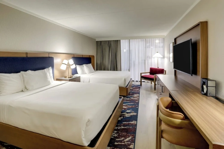 Business Quadruple room