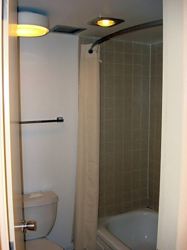 Deluxe Sextuple Suite