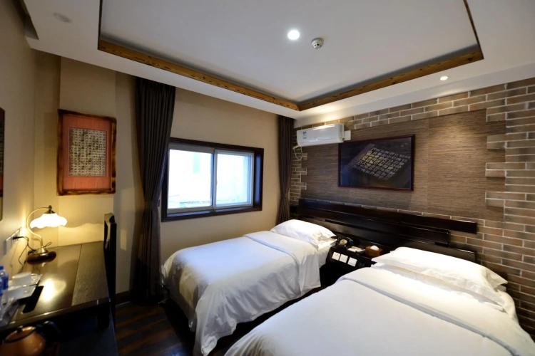 Luxury Twin room