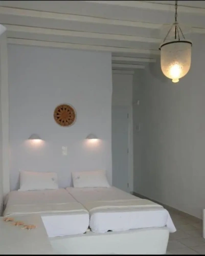 Economy Quadruple room