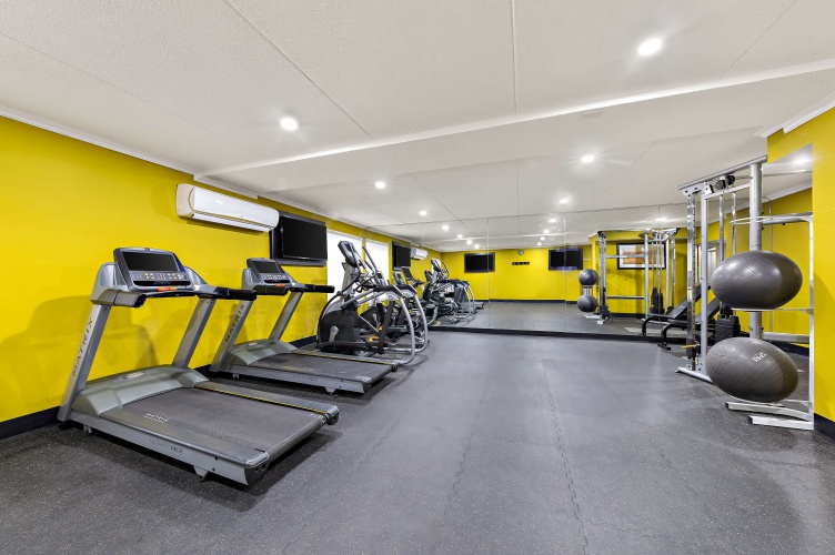Best Western Plus Toronto North York Hotel & Suites photo 19
