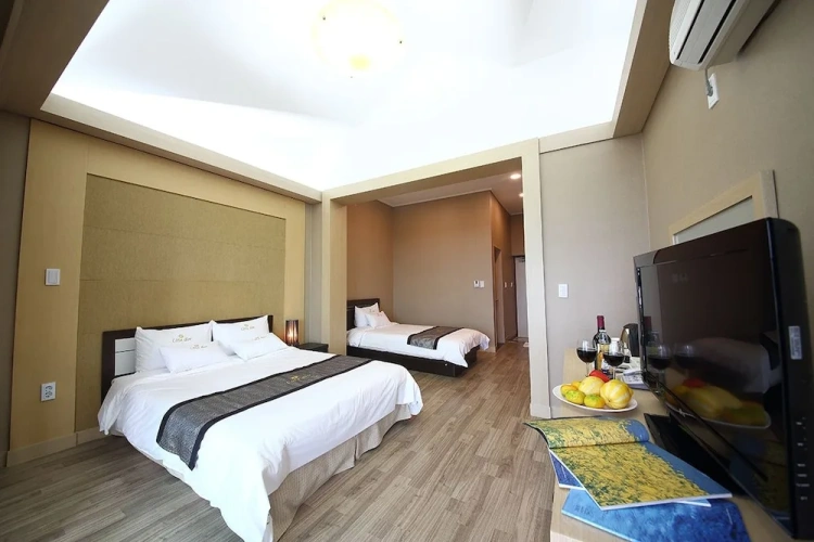 Standard Quadruple room