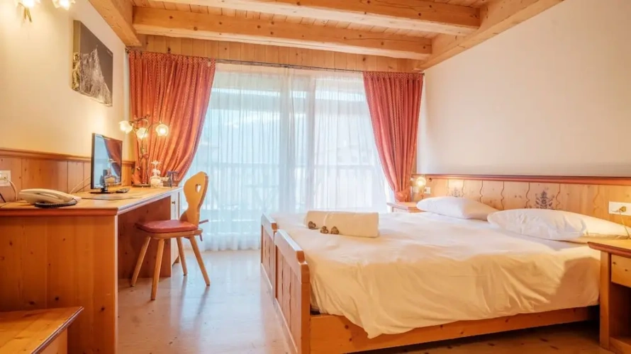 Standard Double room with balcony