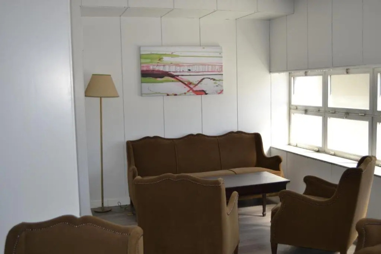 Hotel Mir Octavio