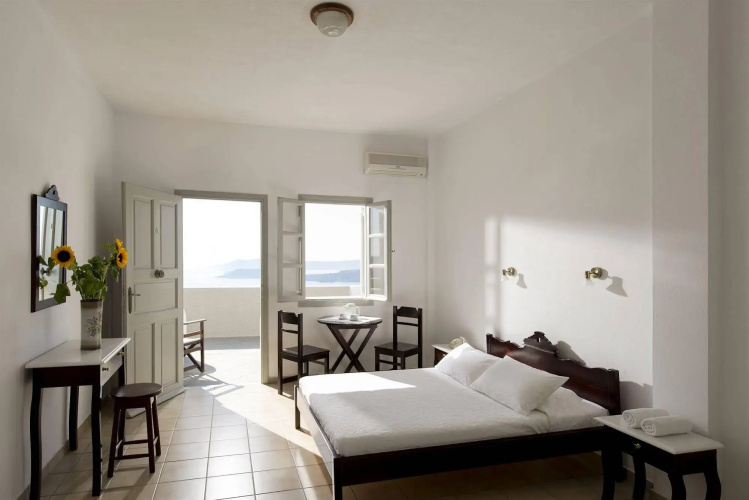 Caldera's Dolphin Suites