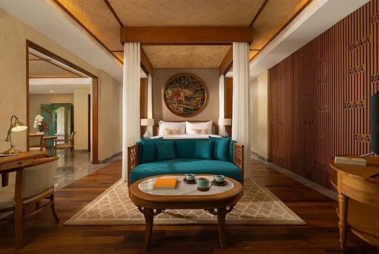 Royal Suite