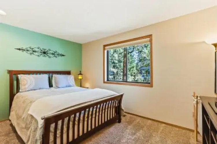 28 Cypress