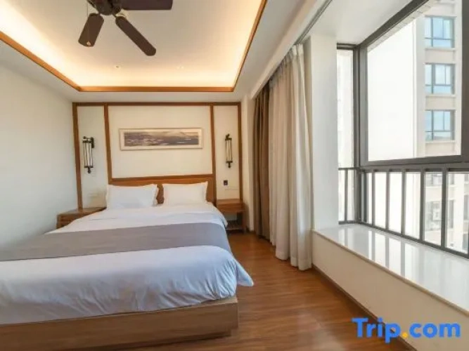 2 Bedrooms Suite