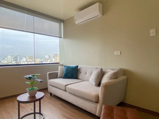 w Modern 2BR w AC in Miraflores