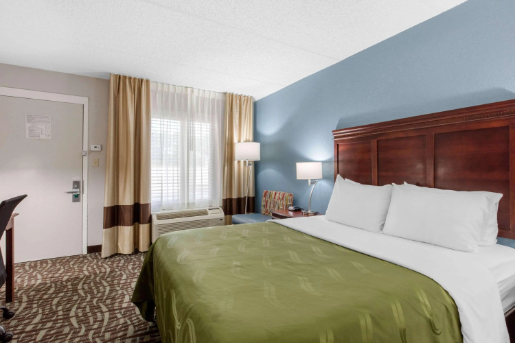Quality Inn Athens I-65 / Huntsville Area West