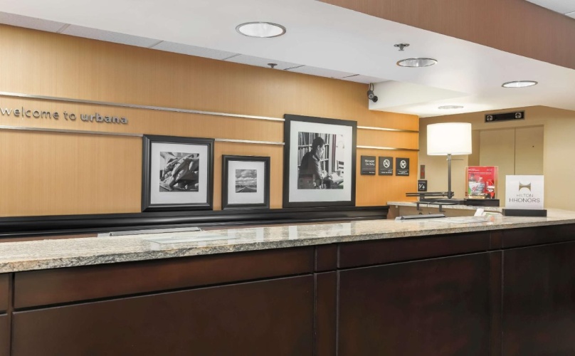 Hampton Inn Champaign/Urbana photo 29