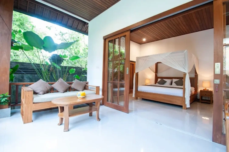 Superior room