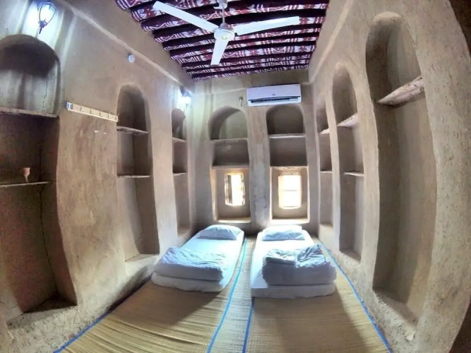 Standard Twin room with city view