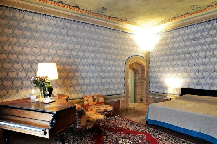 Deluxe Junior Suite