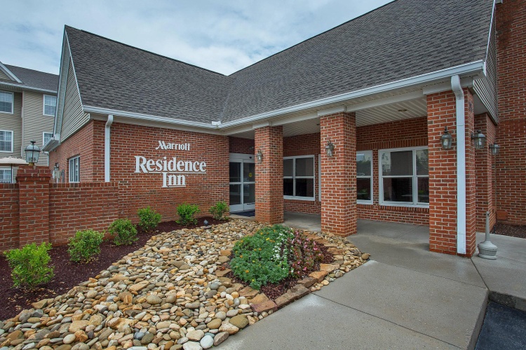1 Bedroom Suite