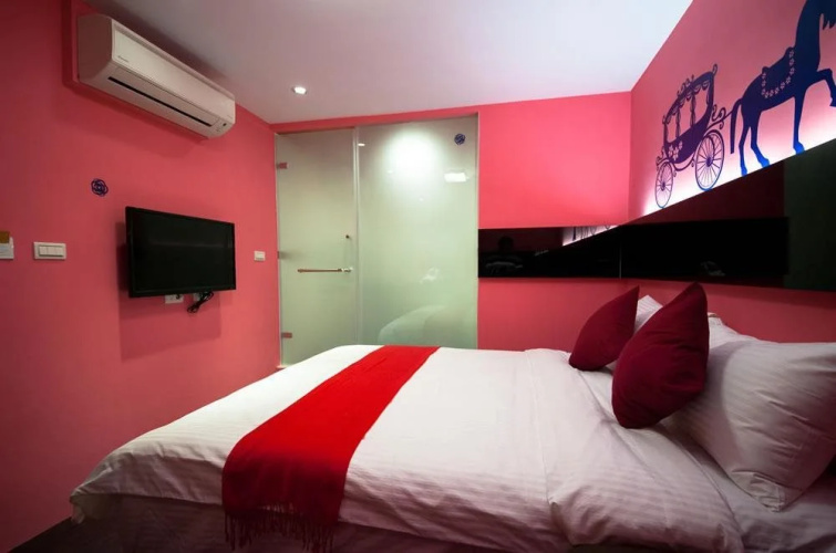 LuoDong YesFun B&B