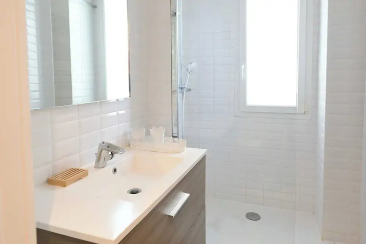 Modern Apartment - 2br-4p- Canal Saint-martin