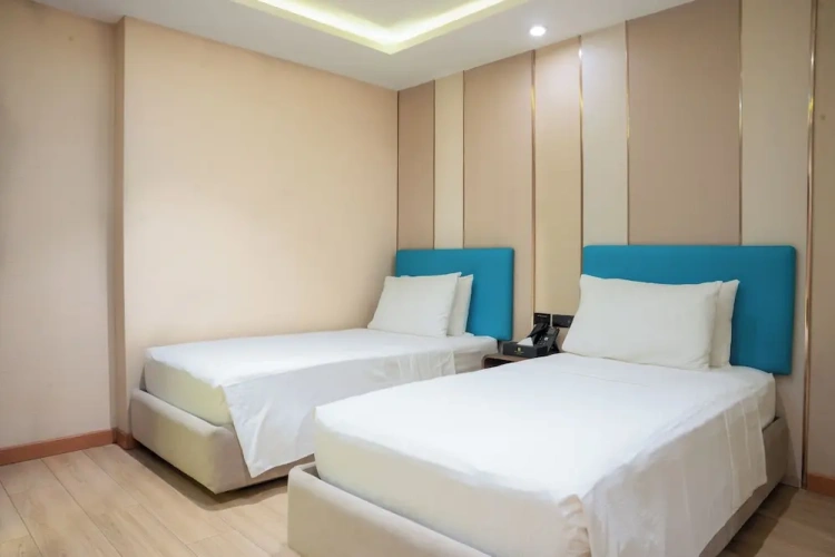 Superior Twin room