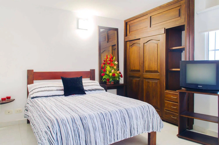 Hotel Marovi