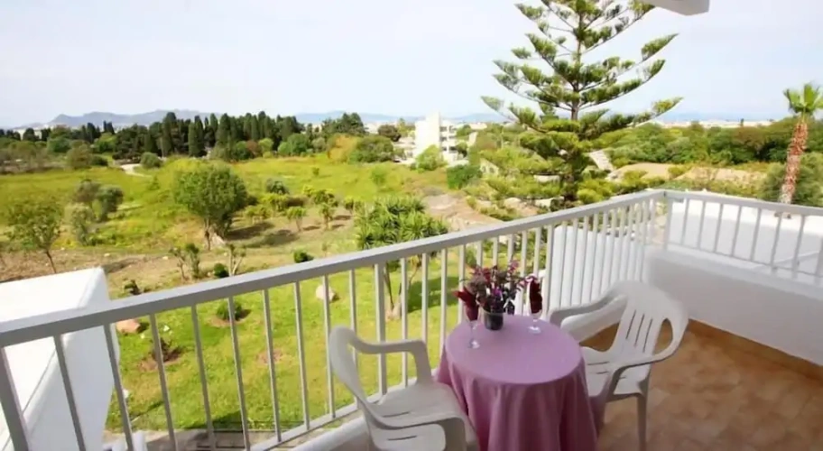 1 Bedroom Family Apartment
