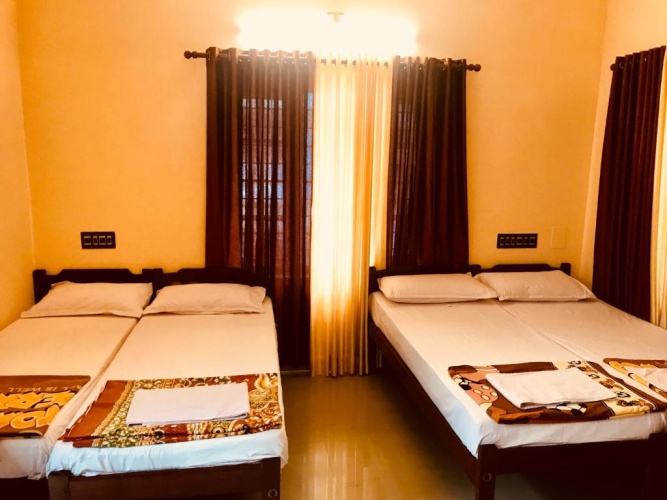 Economy Quadruple room