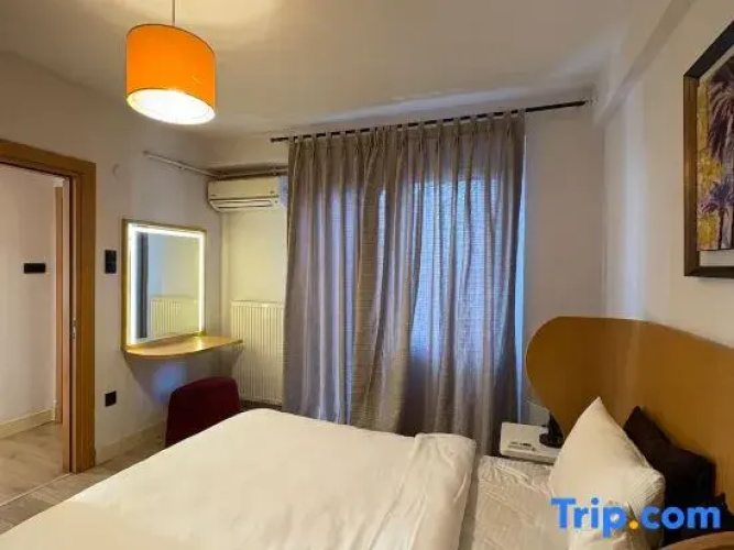 Taksim Square-1BR Rooftop Deluxe Suite 07