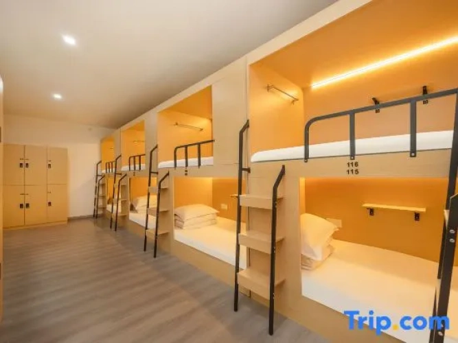 Bed in Dorm (female dorm)