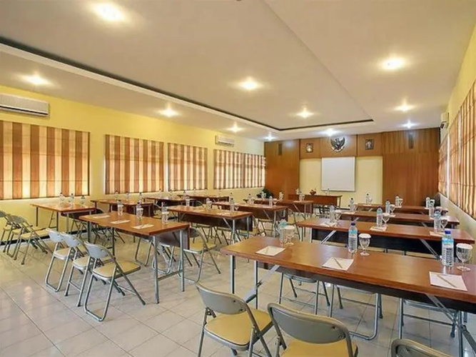 Giri Hotel Lombok