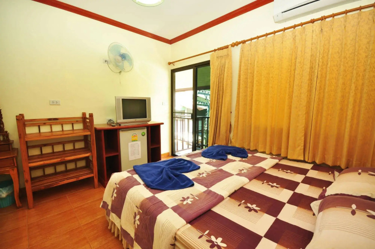 Harmony House - Hostel