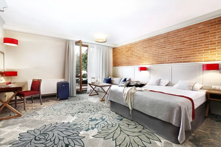 Premium Double room with balcony