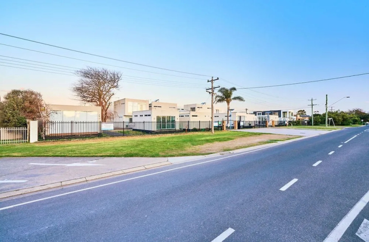 Eden Bay Mornington