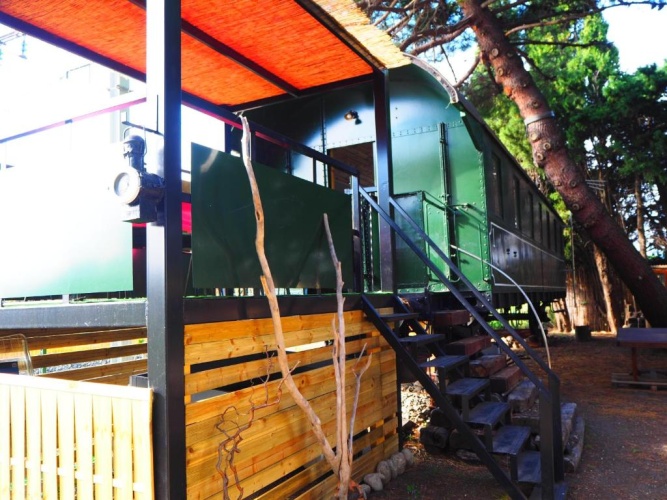 2 Bedrooms Cottage