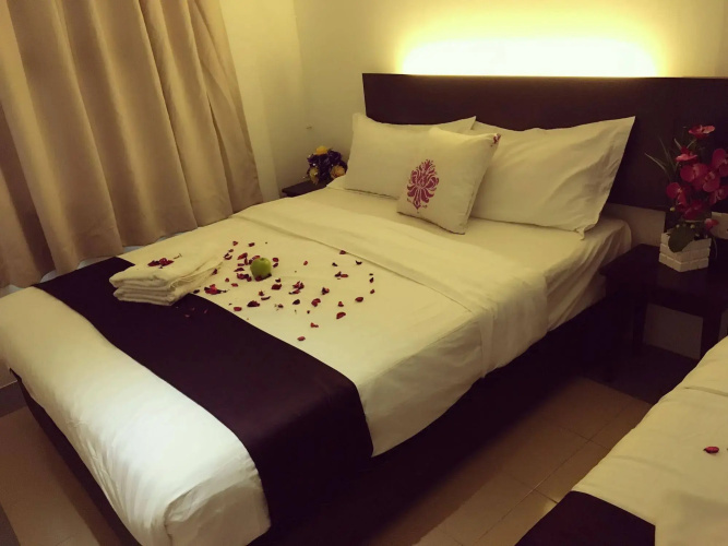 Apple 1 Hotel Queensbay