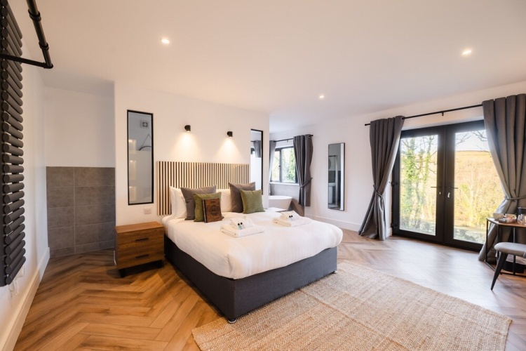 Superior room