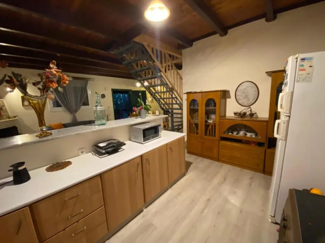 Themis apartment