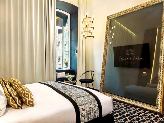 Deluxe Double room
