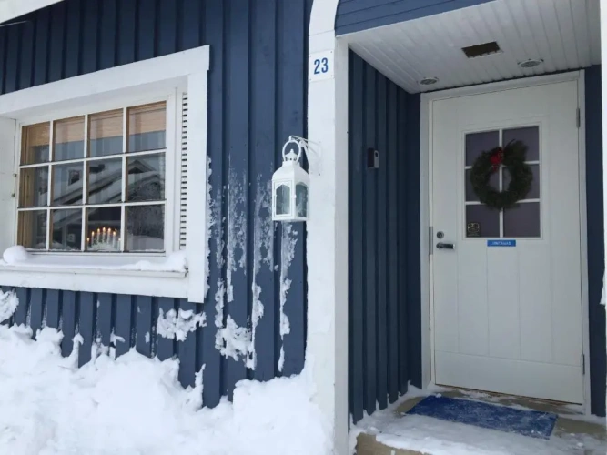 3 Bedrooms Apartment