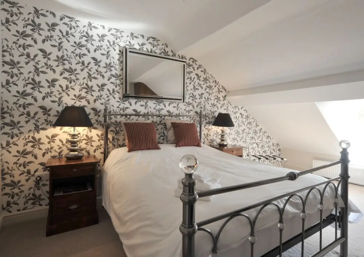 Priory Hotel