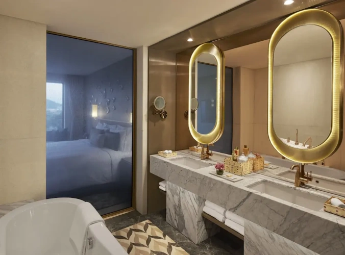 2 Bedrooms Presidential Suite