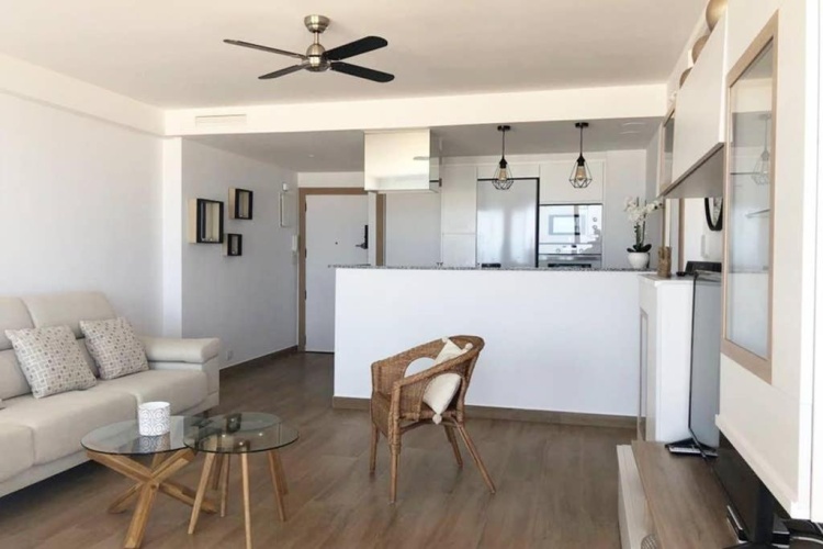 3 Bedrooms Apartment