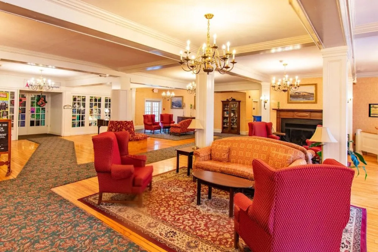 Eastern Slope Inn Resort