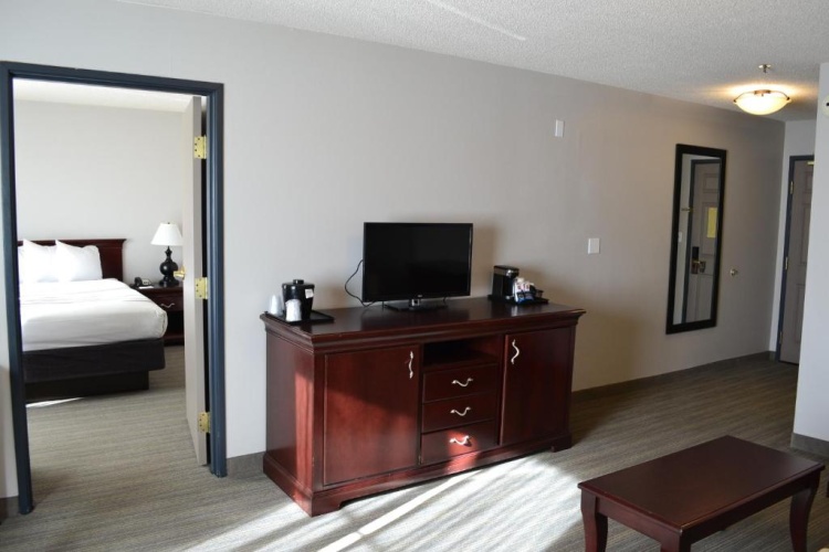 1 Bedroom Double Suite
