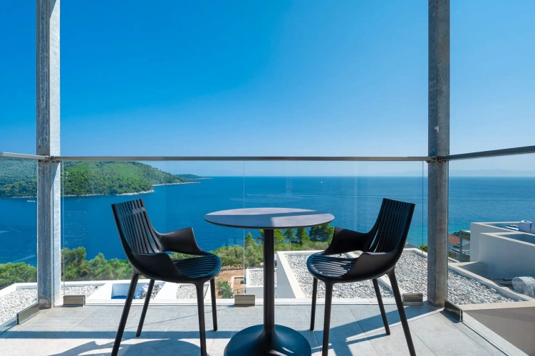 Standard Double room with sea view