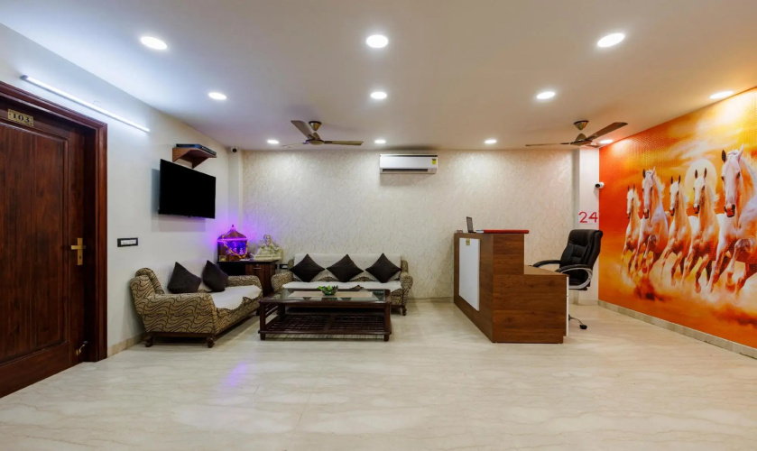 OYO Capitol O Mvm Residency