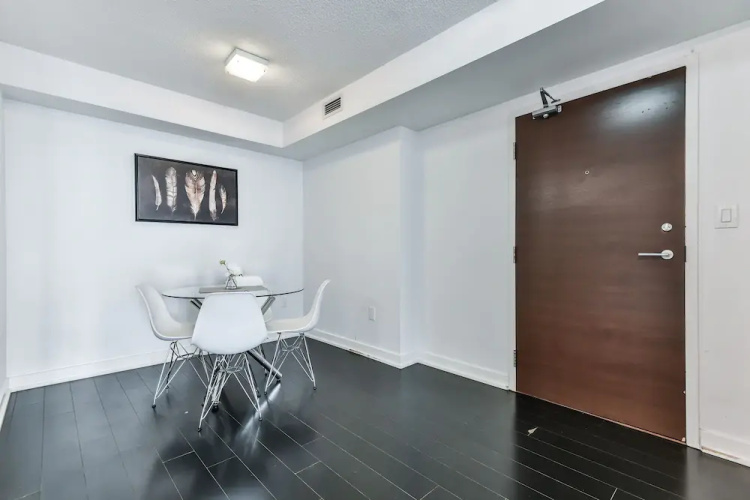 Toronto Suite Rentals - City Place