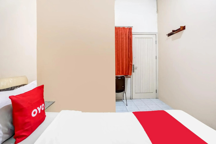 OYO 91361 Benlin D'kost Syariah