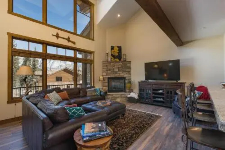 Cascade Village 352
