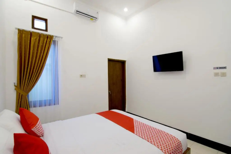 OYO 931 Dara Dewi Homestay